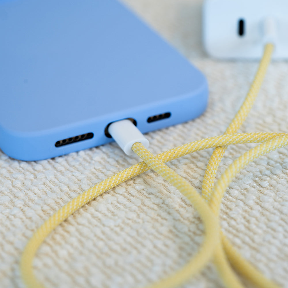 xoxo Wildhearts - USB-C to Lightning cable - 1 Meter (yellow)