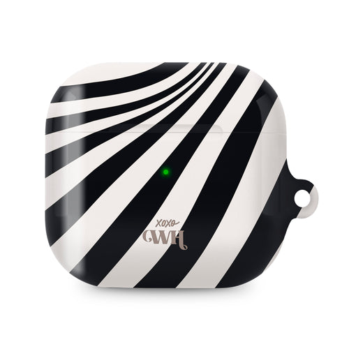 xoxo Wildhearts AirPods 4 - Optical Illusion