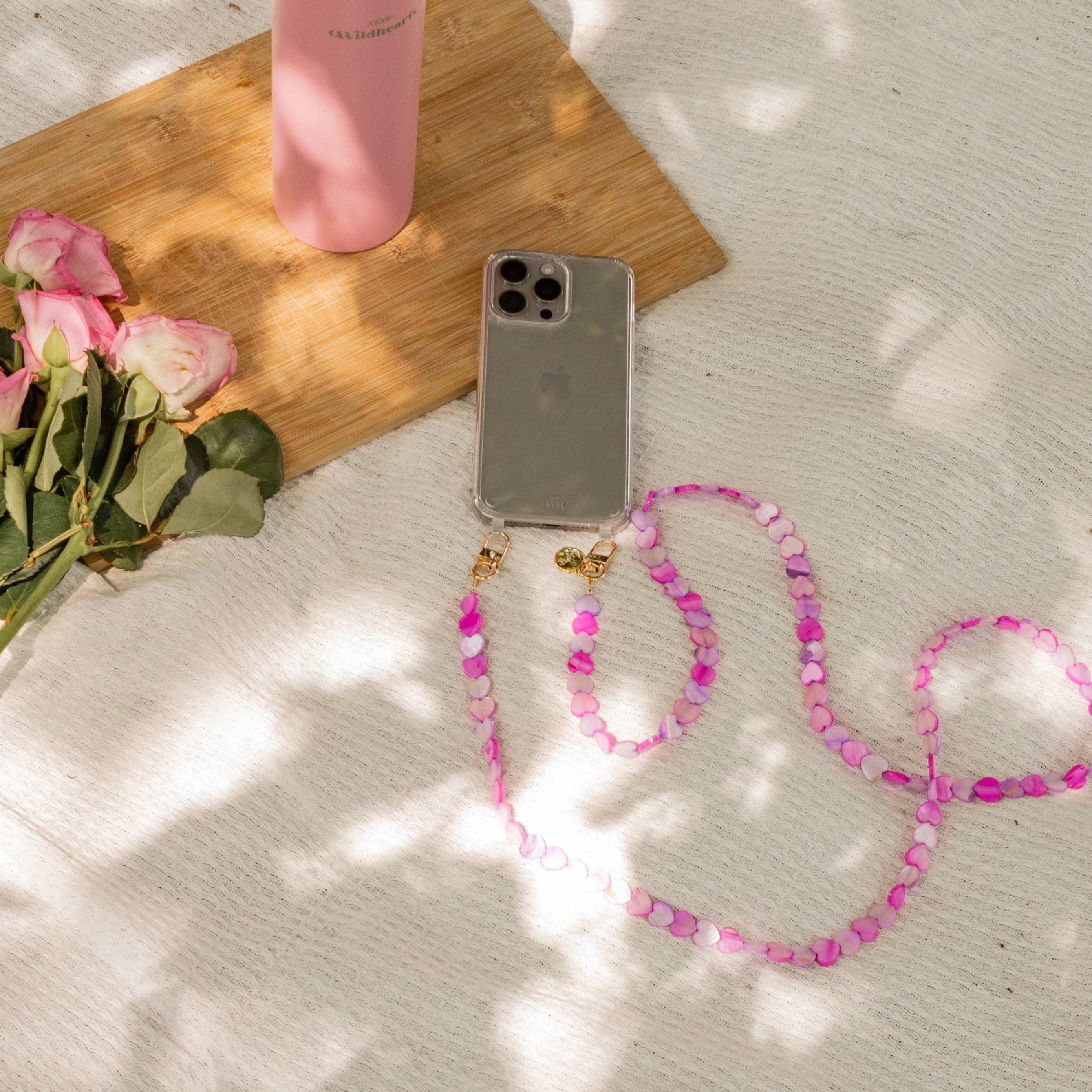 xoxo Wildhearts iPhone 17 Pro - Shell Hearts (Pink & Purple) Transparant Cord Case - Long cord