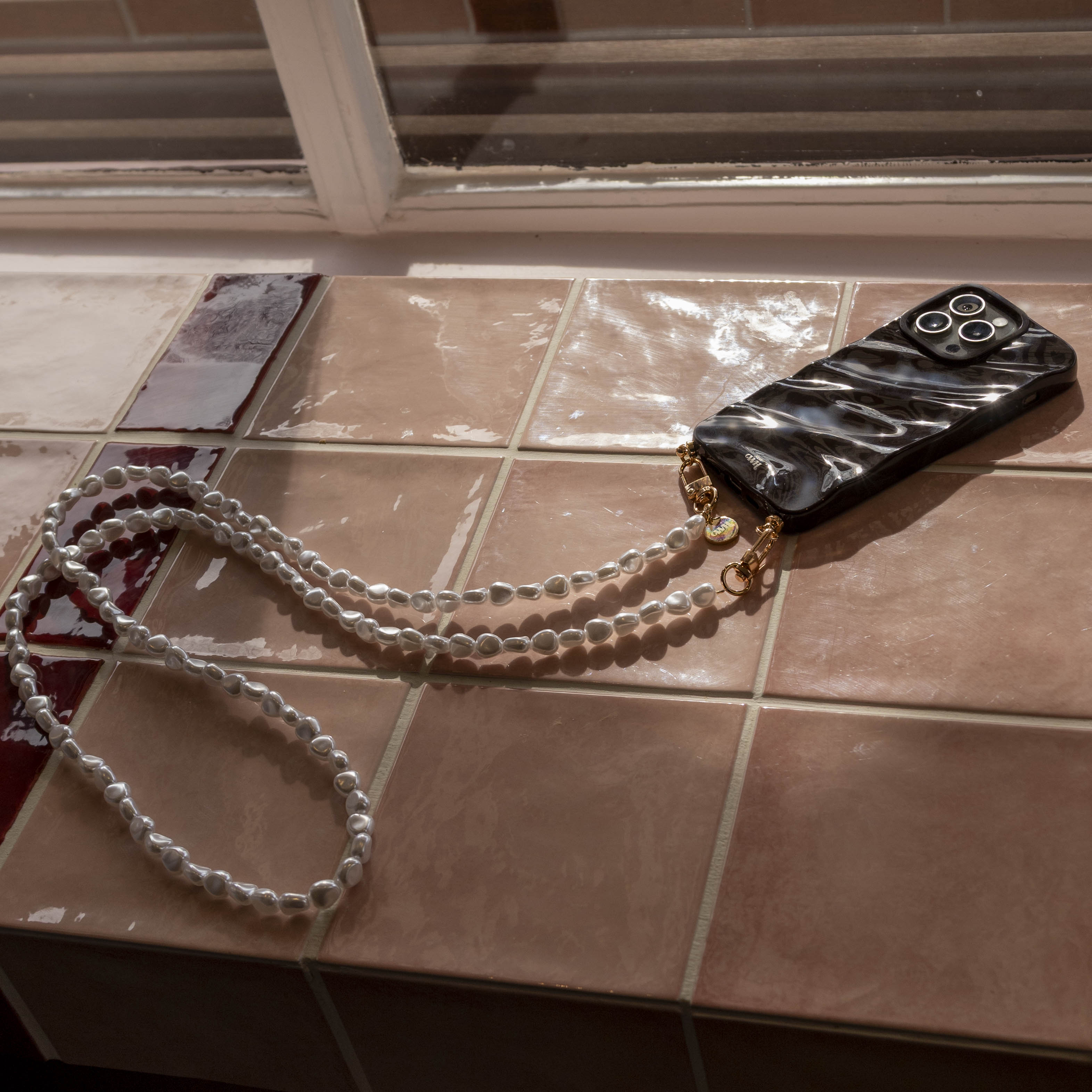 iPhone 17 Pro Max - Brown Glaze Cord Case - Pearlfection (long)