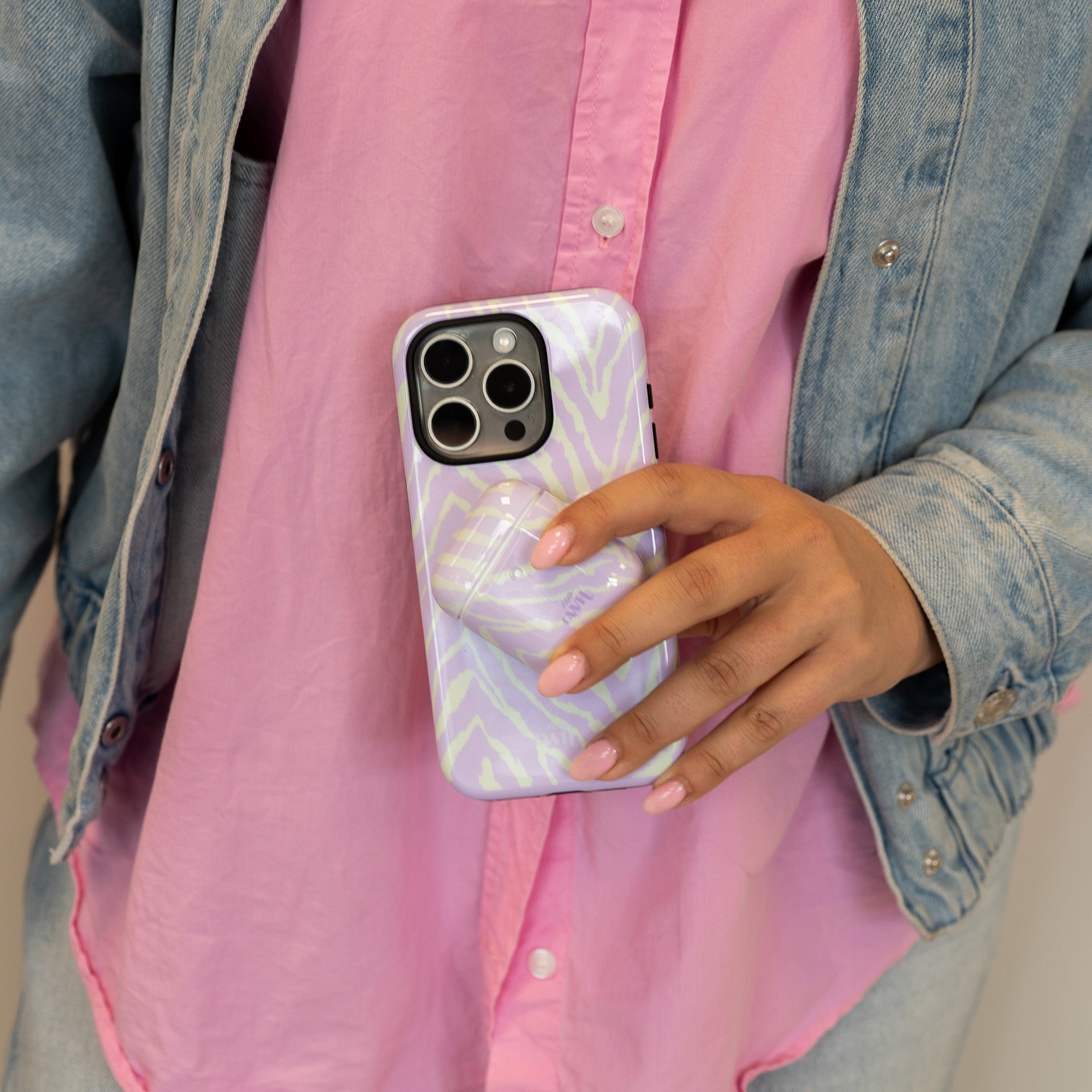 xoxo Wildhearts - Main Character - iPhone 13