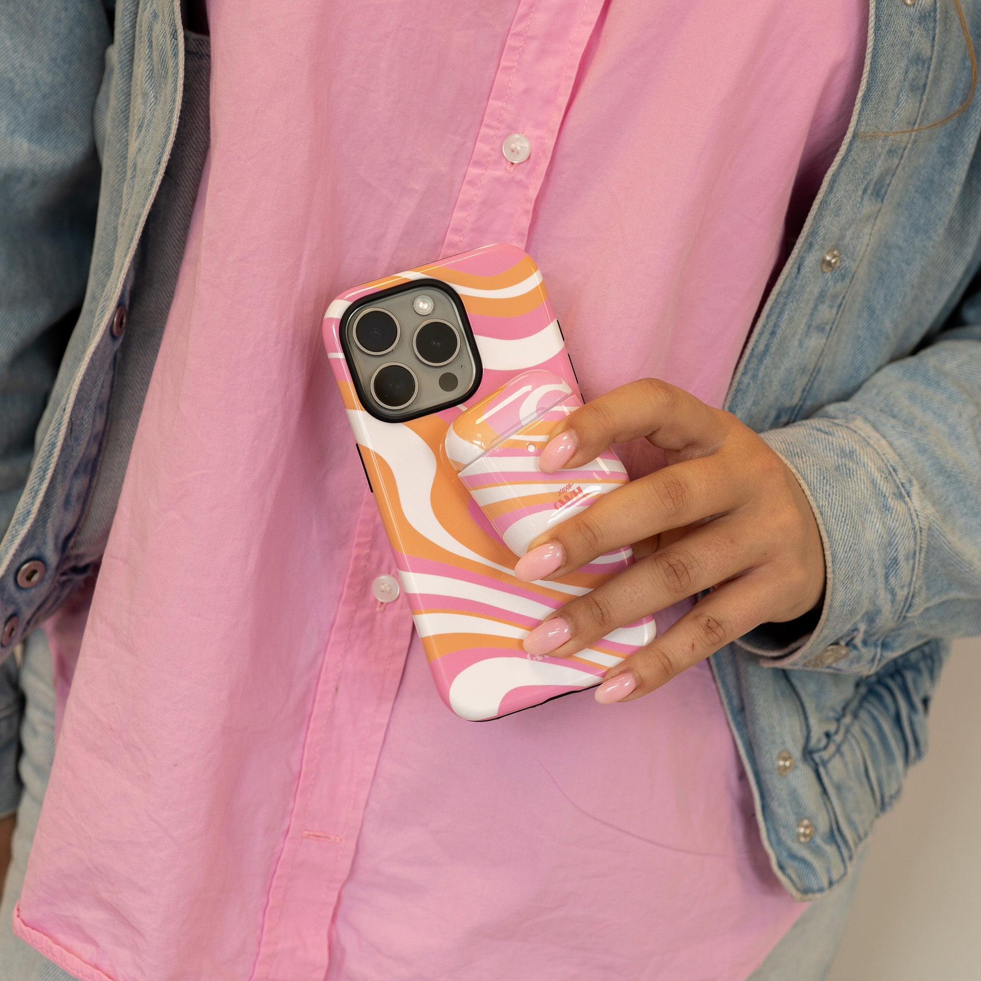 xoxo Wildhearts - Chasing Sunsets - iPhone 12