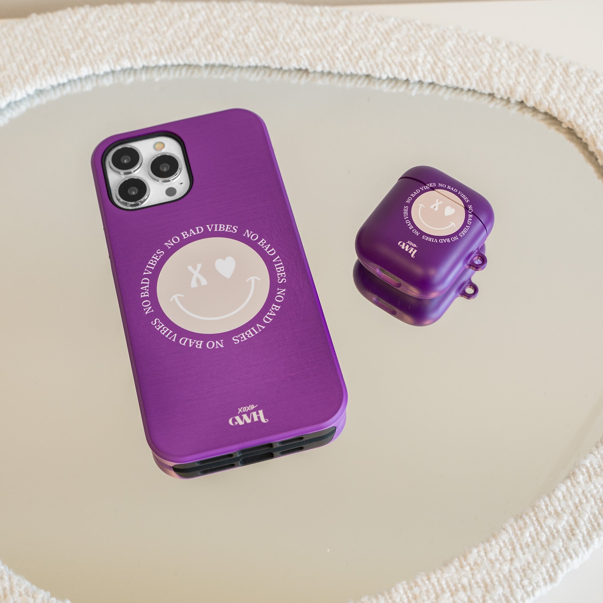 xoxo Wildhearts - AirPods 1 & 2 - No Bad Vibes