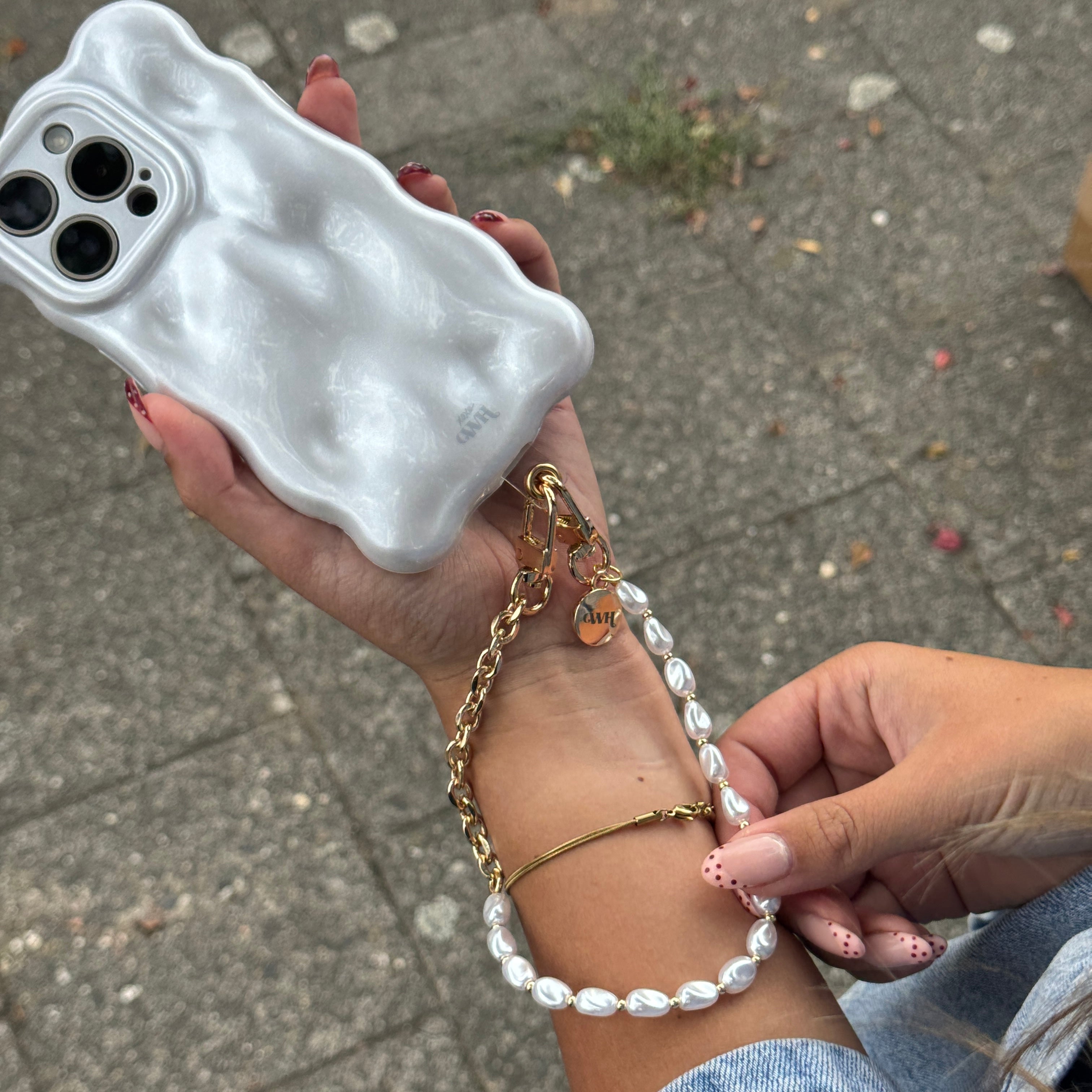 xoxo Wildhearts Easy Cord Over The Moon (short)