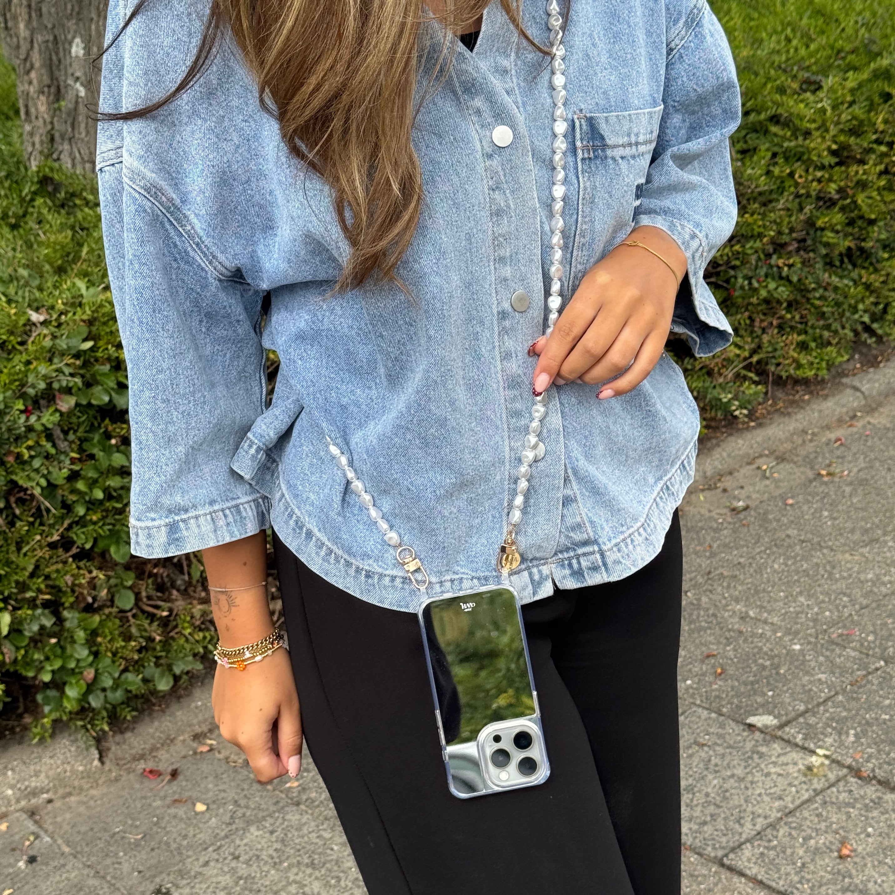 xoxo Wildhearts iPhone 13 Pro Max - Pearlfection Mirror Cord Case - Long cord