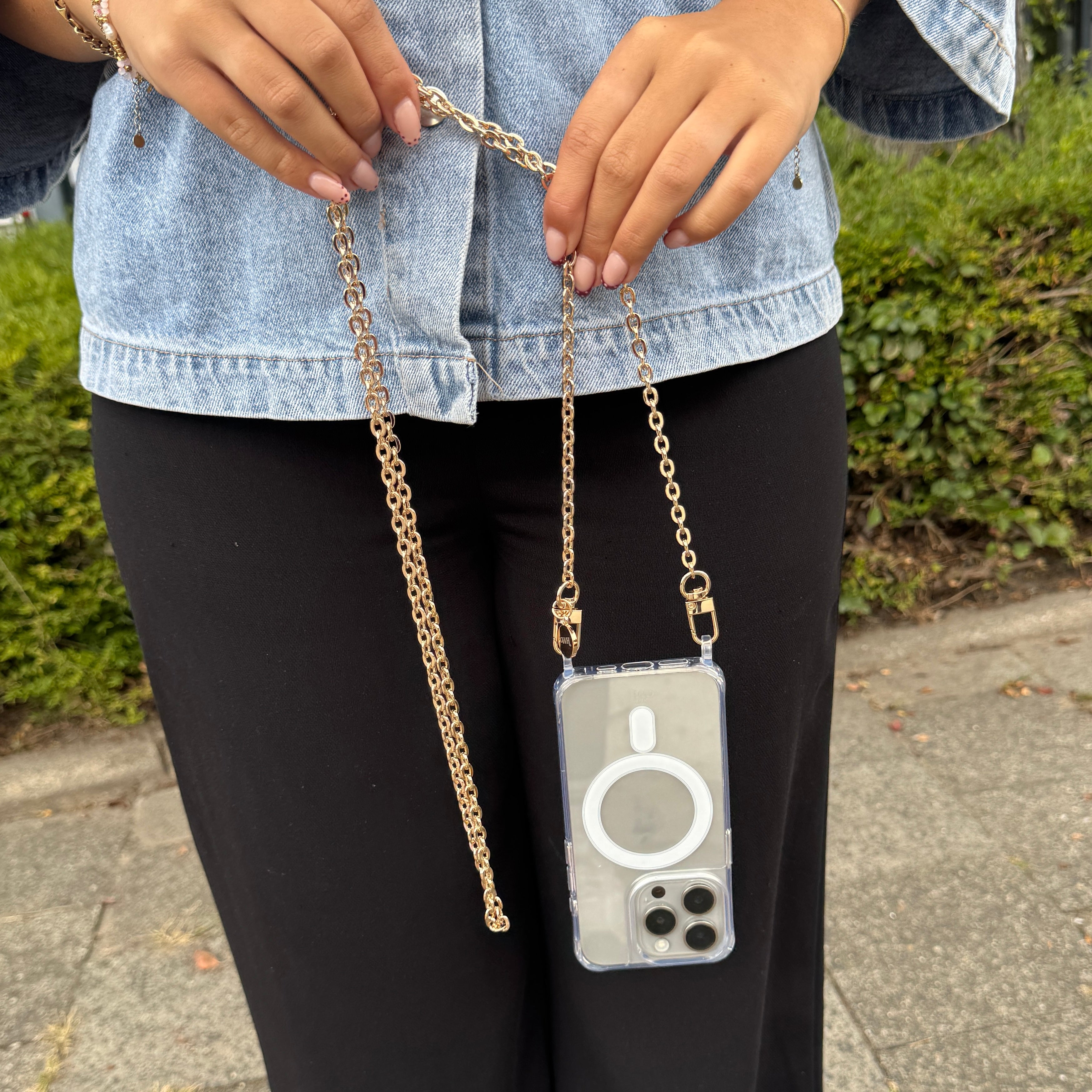 xoxo Wildhearts iPhone 17 Pro Max - Dreamy MagSafe Cord Case - Long cord