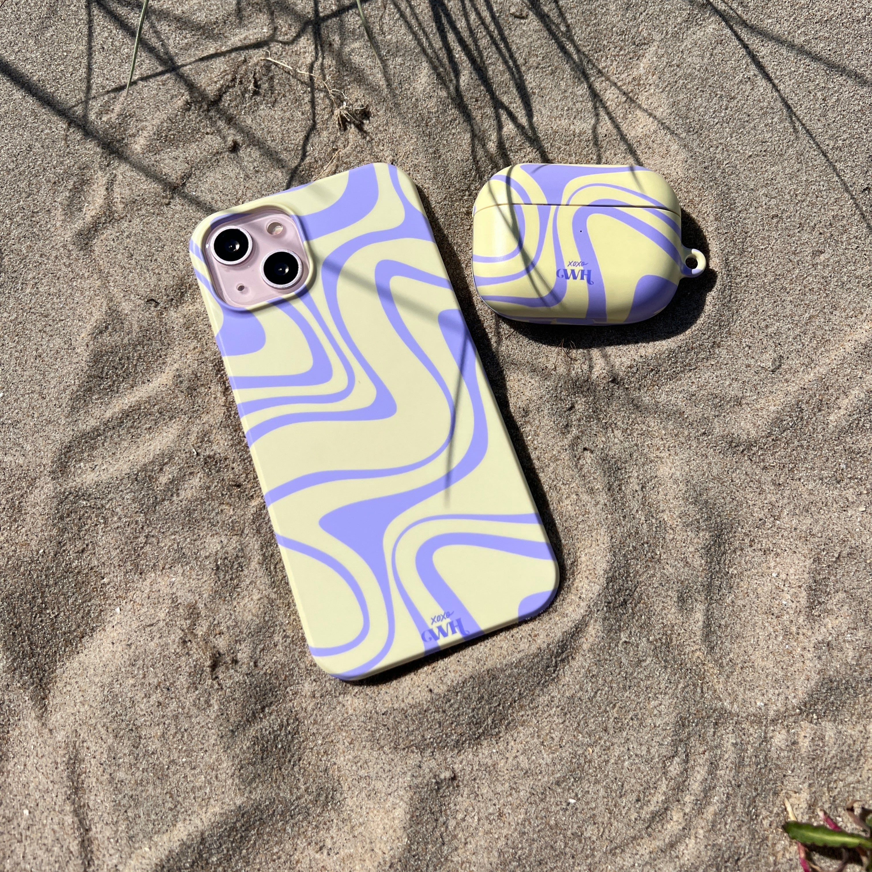 xoxo Wildhearts - Sunny Side Up - iPhone 14 Pro Max