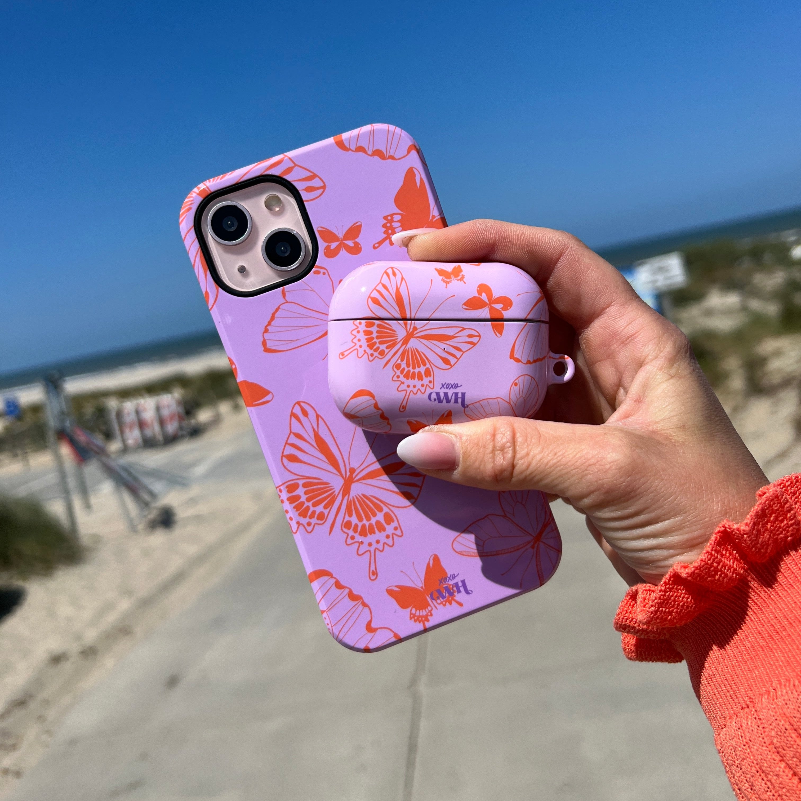 xoxo Wildhearts - Give Me Butterflies - iPhone 11