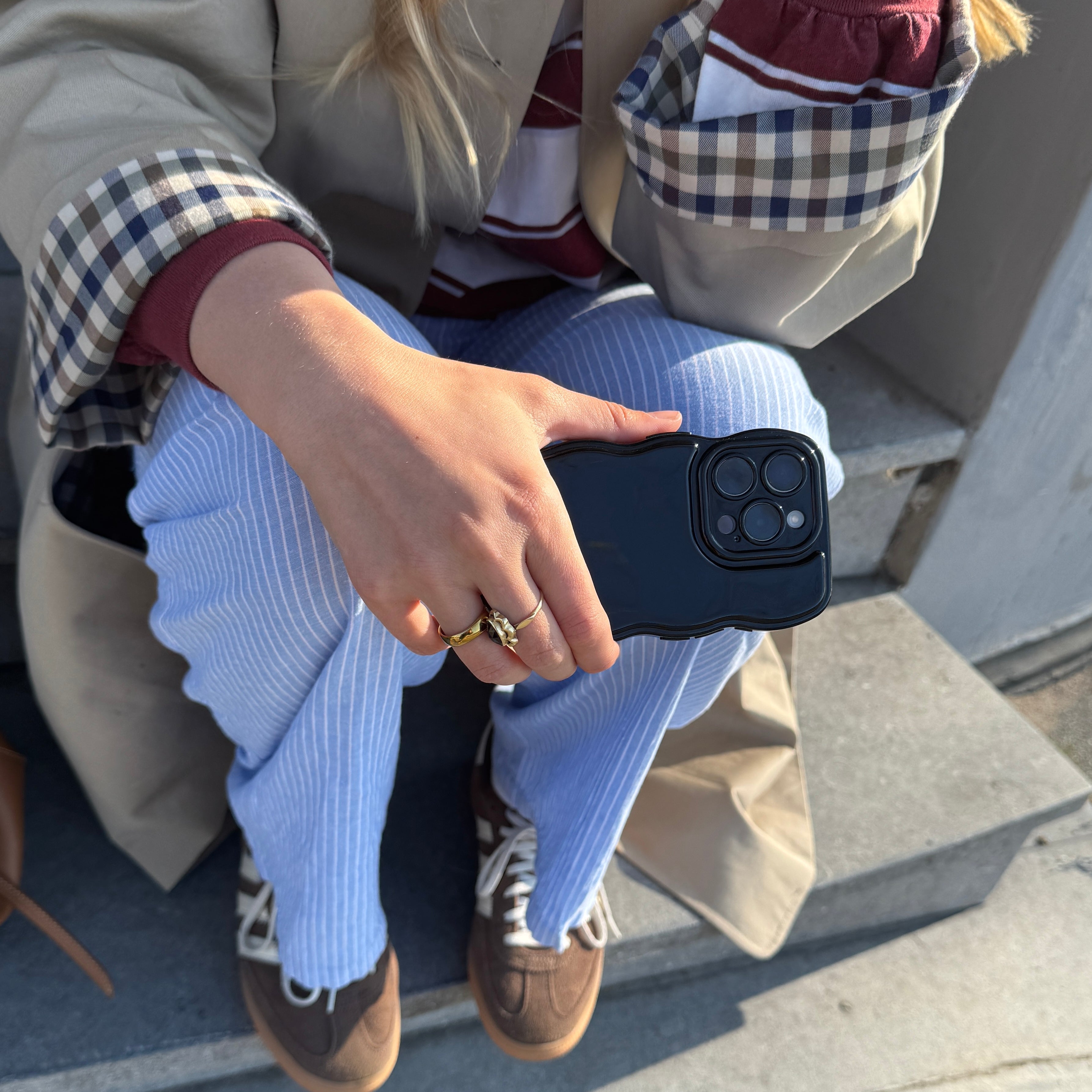 xoxo Wildhearts Glossy Wavy Case Black - iPhone 17 Pro Max