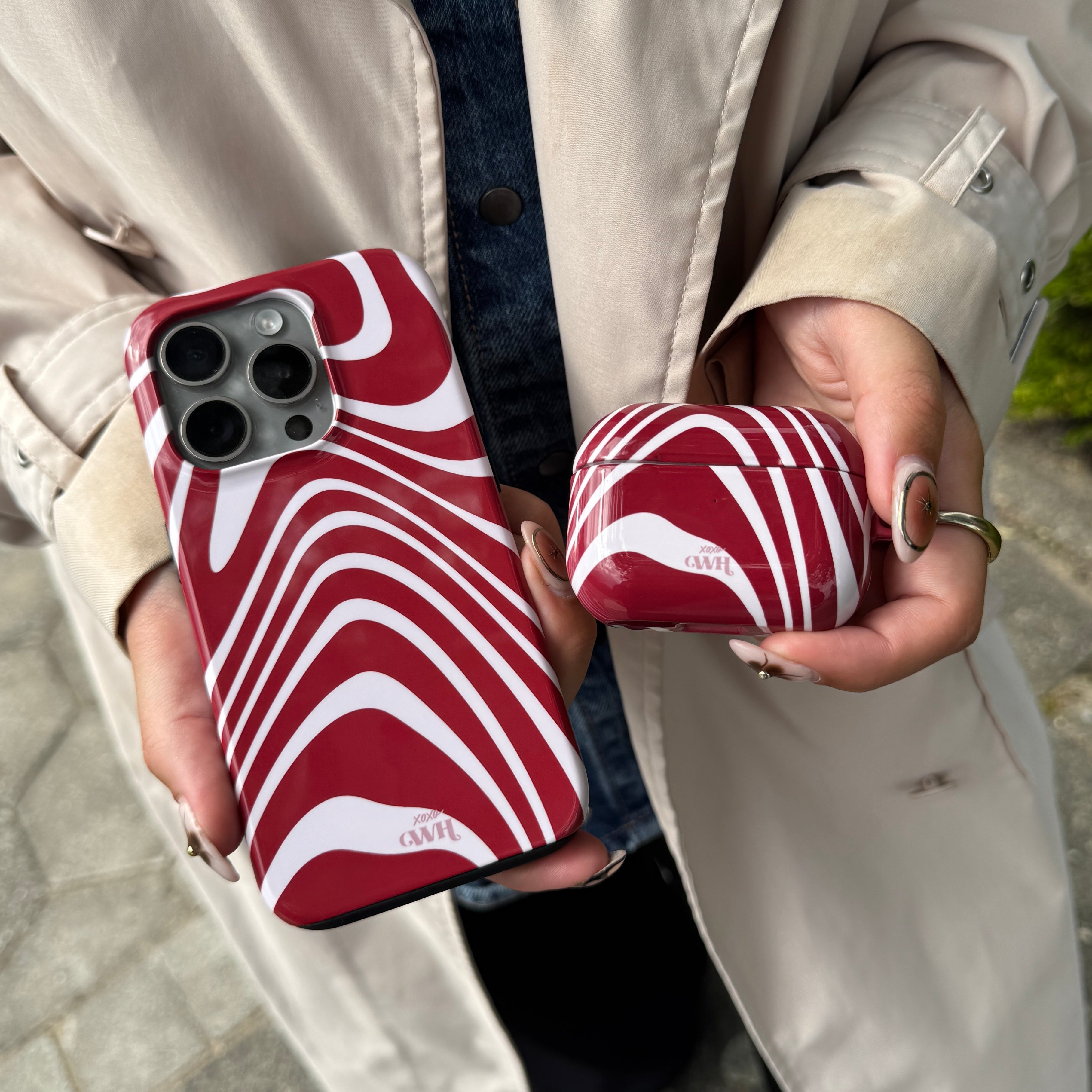 xoxo Wildhearts Boogie Wonderland Red MagSafe - iPhone 16 Pro Max