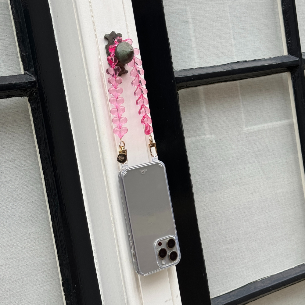 xoxo Wildhearts iPhone 17 Pro - Funky Hearts (Transparent Pink) Transparant Cord Case