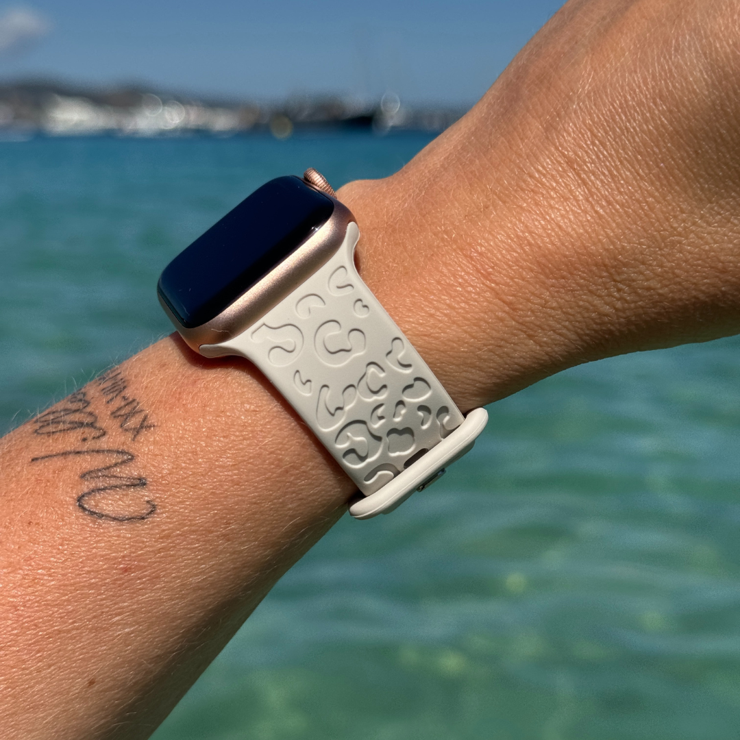 xoxo Wildhearts - Apple Watch siliconen bandje Leopard Print - starlight - 38/40/41/42mm