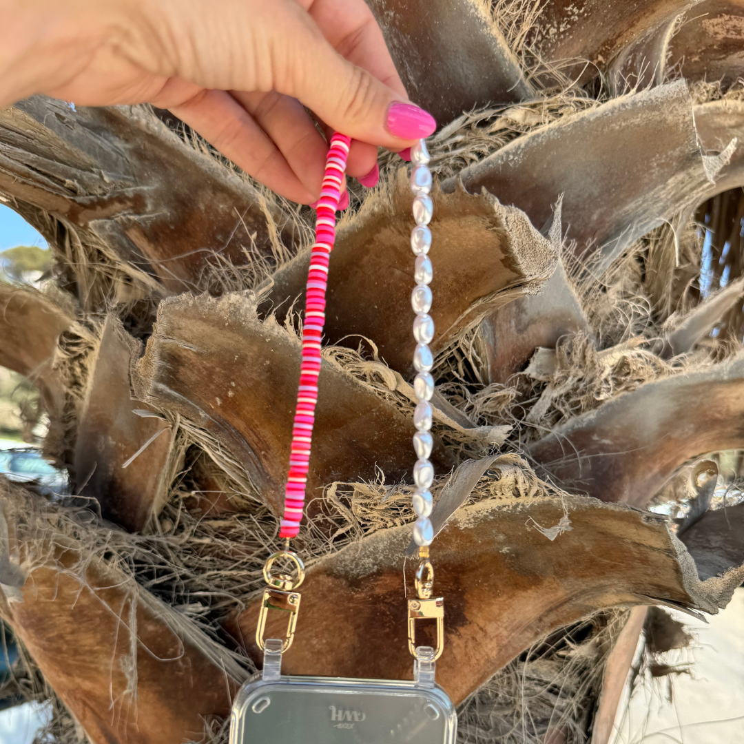 xoxo Wildhearts - iPhone 15 - Island Girl Transparant Cord Case - Short Cord