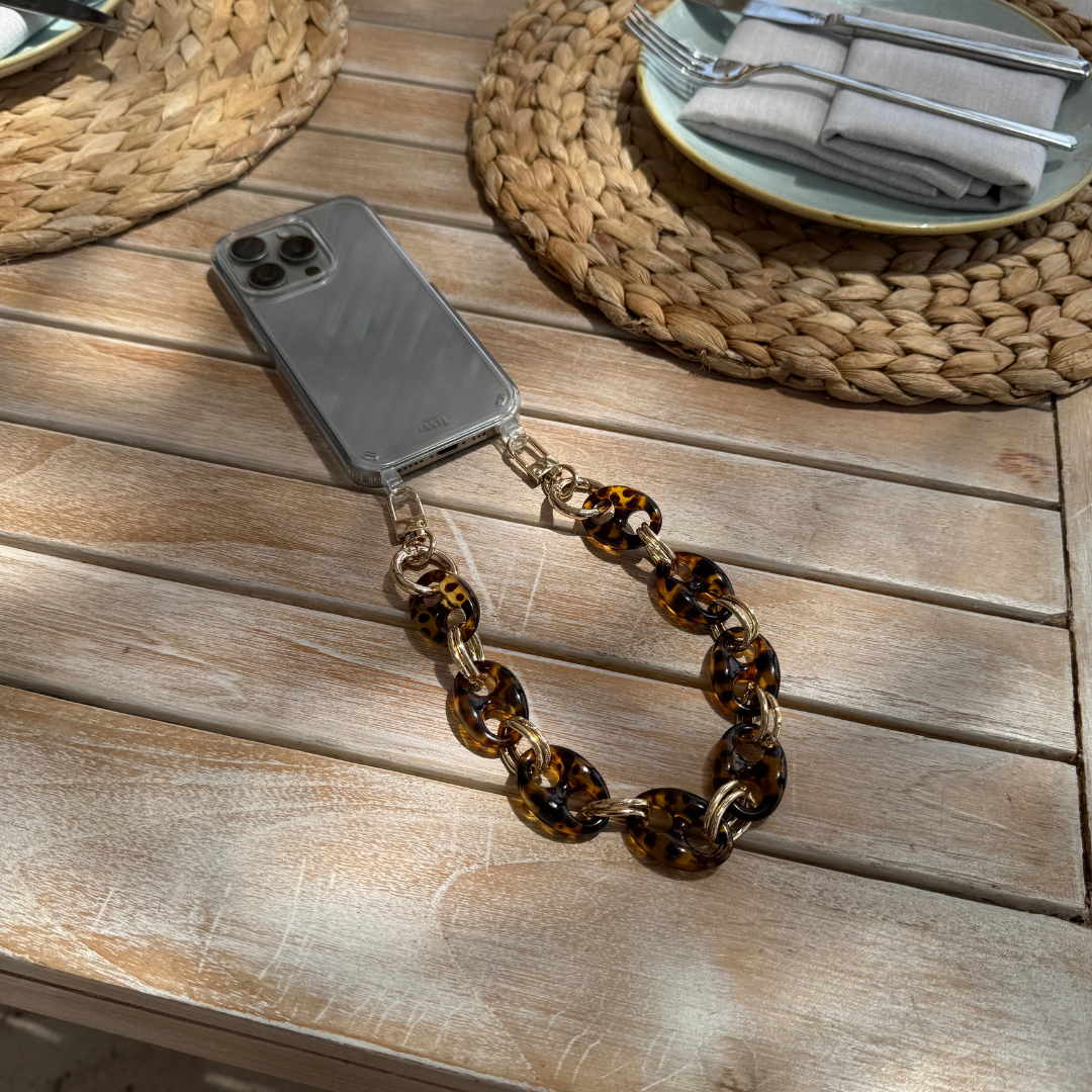 xoxo Wildhearts - iPhone 16 Plus - Marble Brown Transparant Cord Case - Short Cord