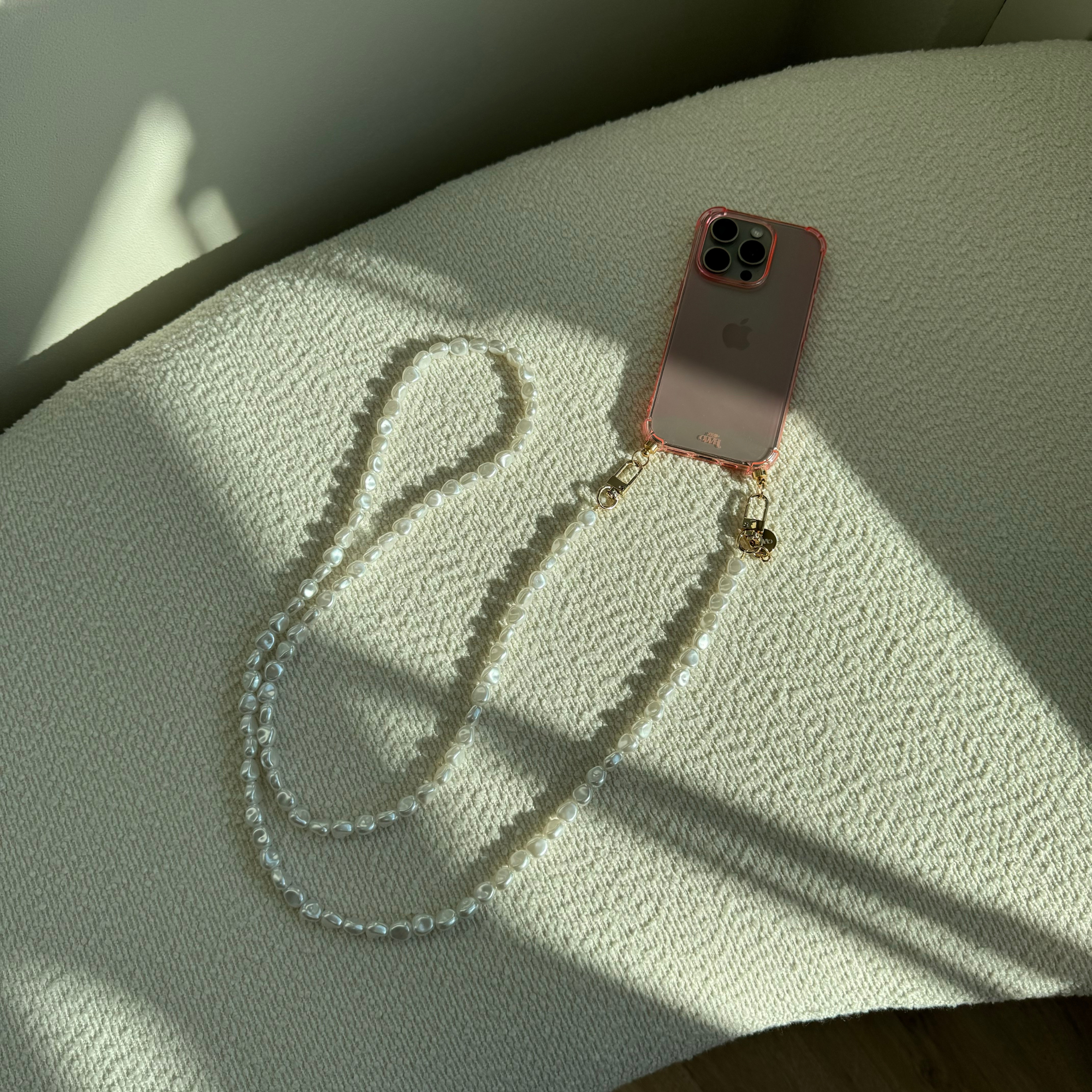 xoxo Wildhearts - iPhone 12 - Pearlfection Cord Case Pink - Long Cord