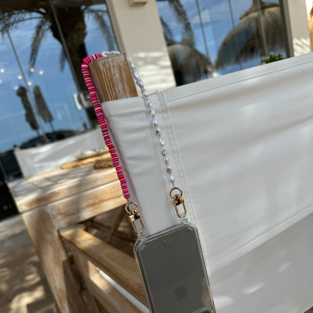 xoxo Wildhearts iPhone 16e - Island Girl Transparant Cord Case - Short Cord