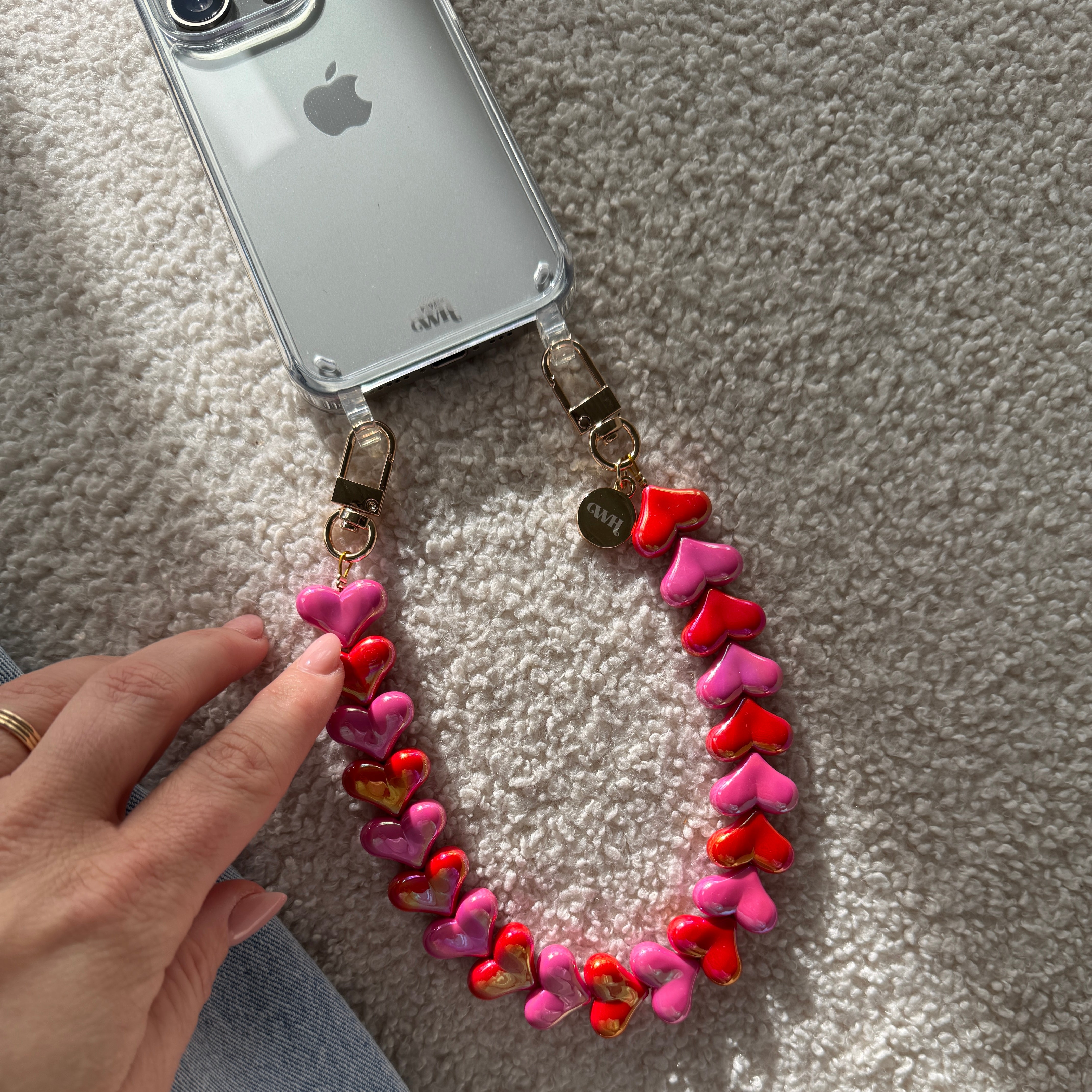 xoxo Wildhearts iPhone 15 Plus - Funky Hearts (Pink & Red Metallic) Transparant Cord Case