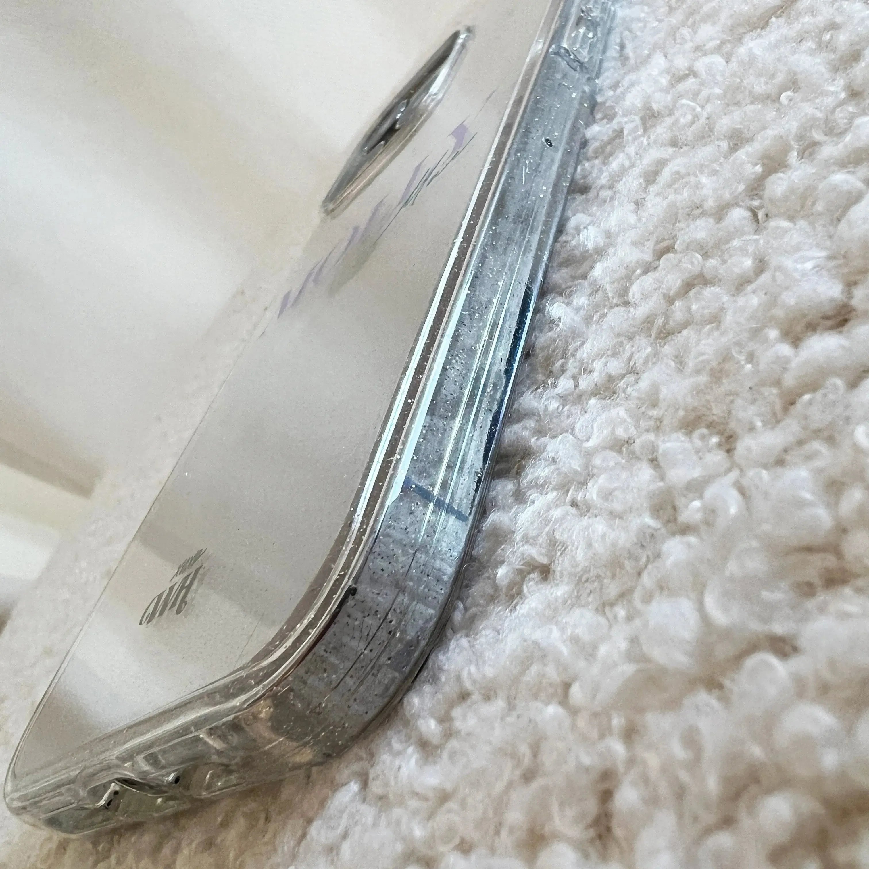 xoxo Wildhearts - Sparkle Away Transparent Personalized - iPhone 15