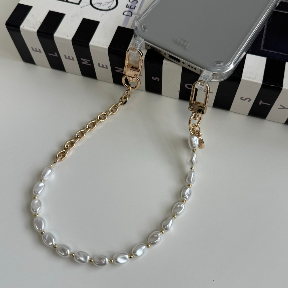 xoxo Wildhearts iPhone 17 - Over The Moon Transparant Cord Case - Short Cord