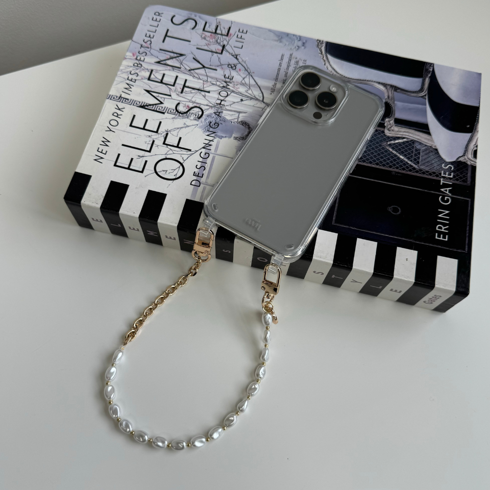 xoxo Wildhearts - iPhone 15 Pro Max - Over The Moon Transparant Cord Case - Short Cord