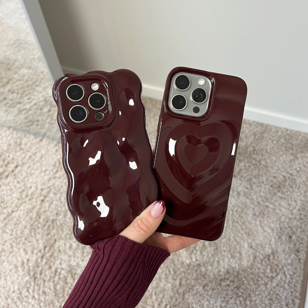 xoxo Wildhearts - Bubbly case Burgundy - iPhone 17