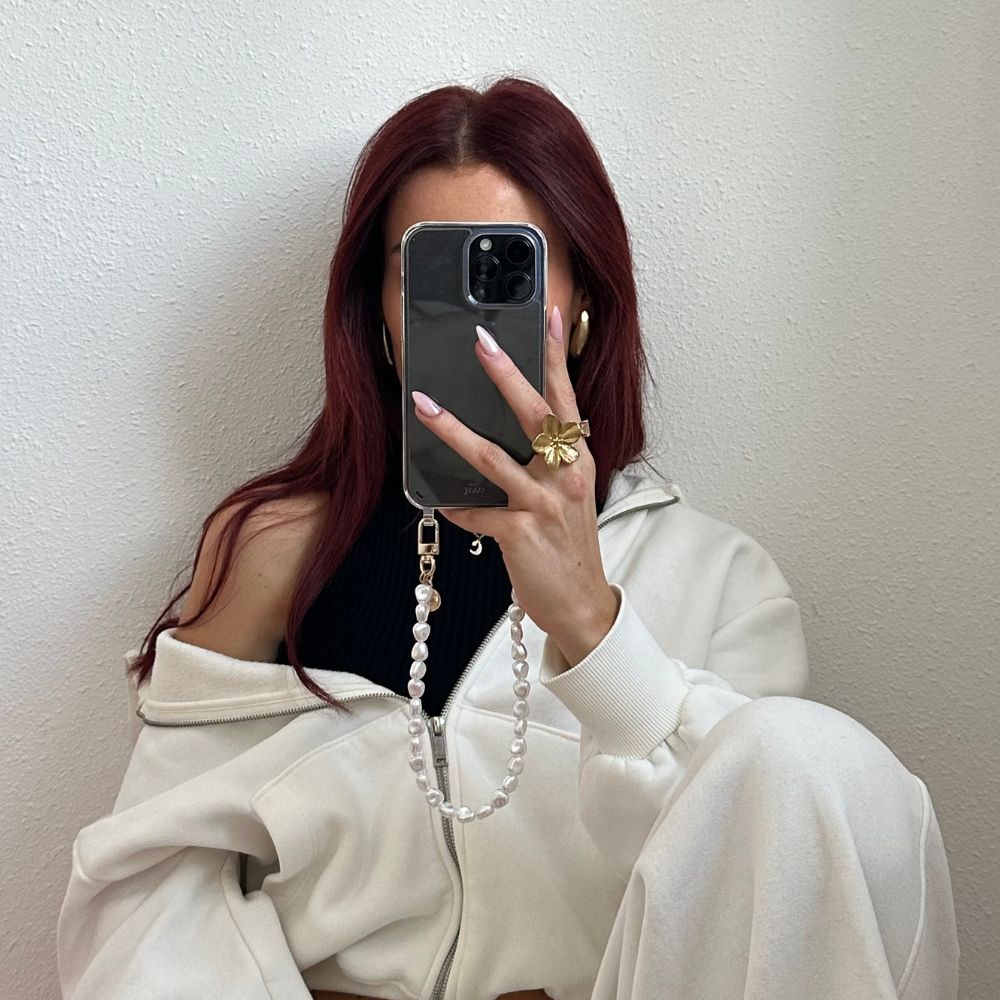 xoxo Wildhearts iPhone 17 Pro - Pearlfection Transparant Cord Case - Short cord