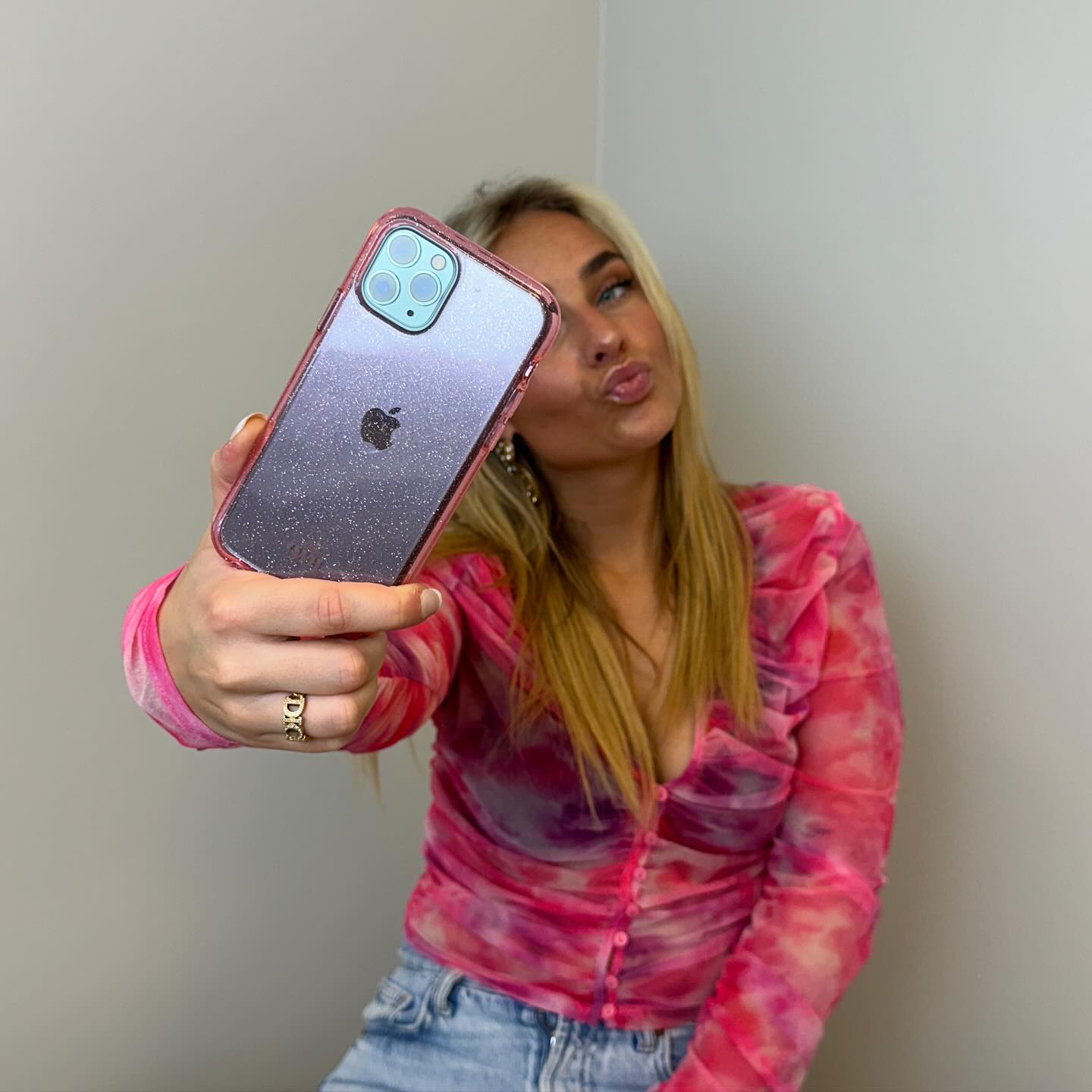 xoxo Wildhearts - Sparkle Away Pink - iPhone 17 Pro Max