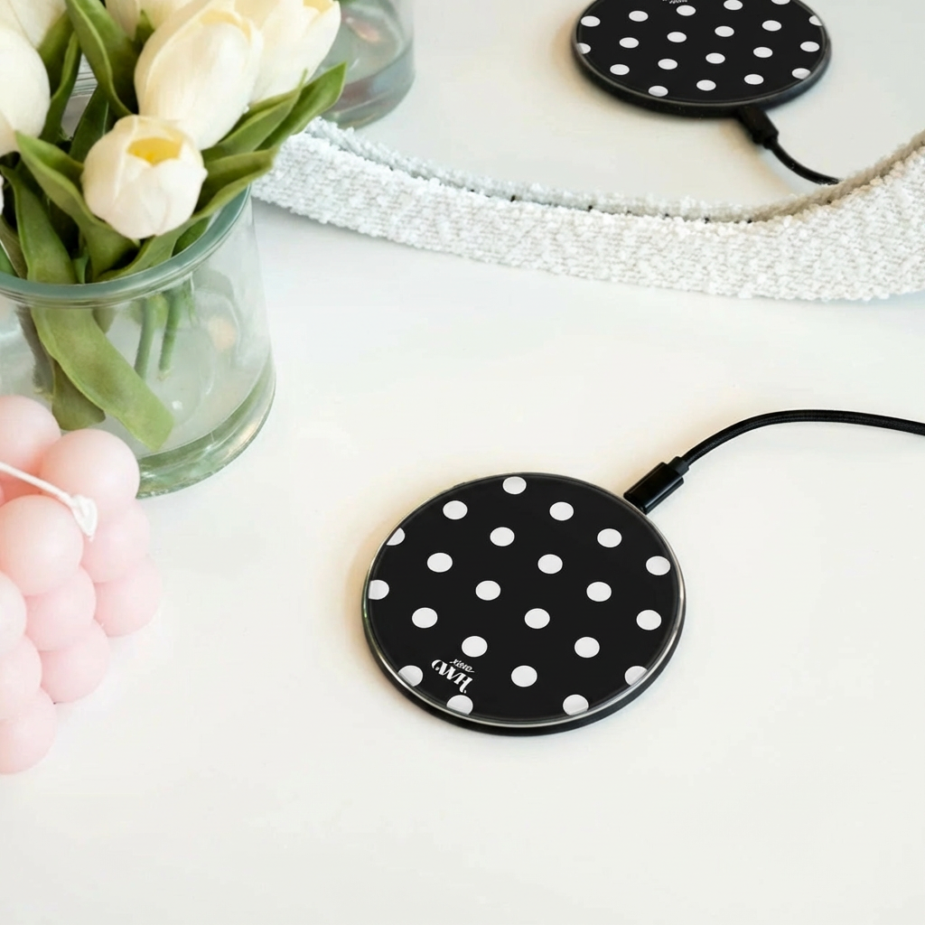 xoxo Wildhearts Wireless Charger - Polka Dots (Black)