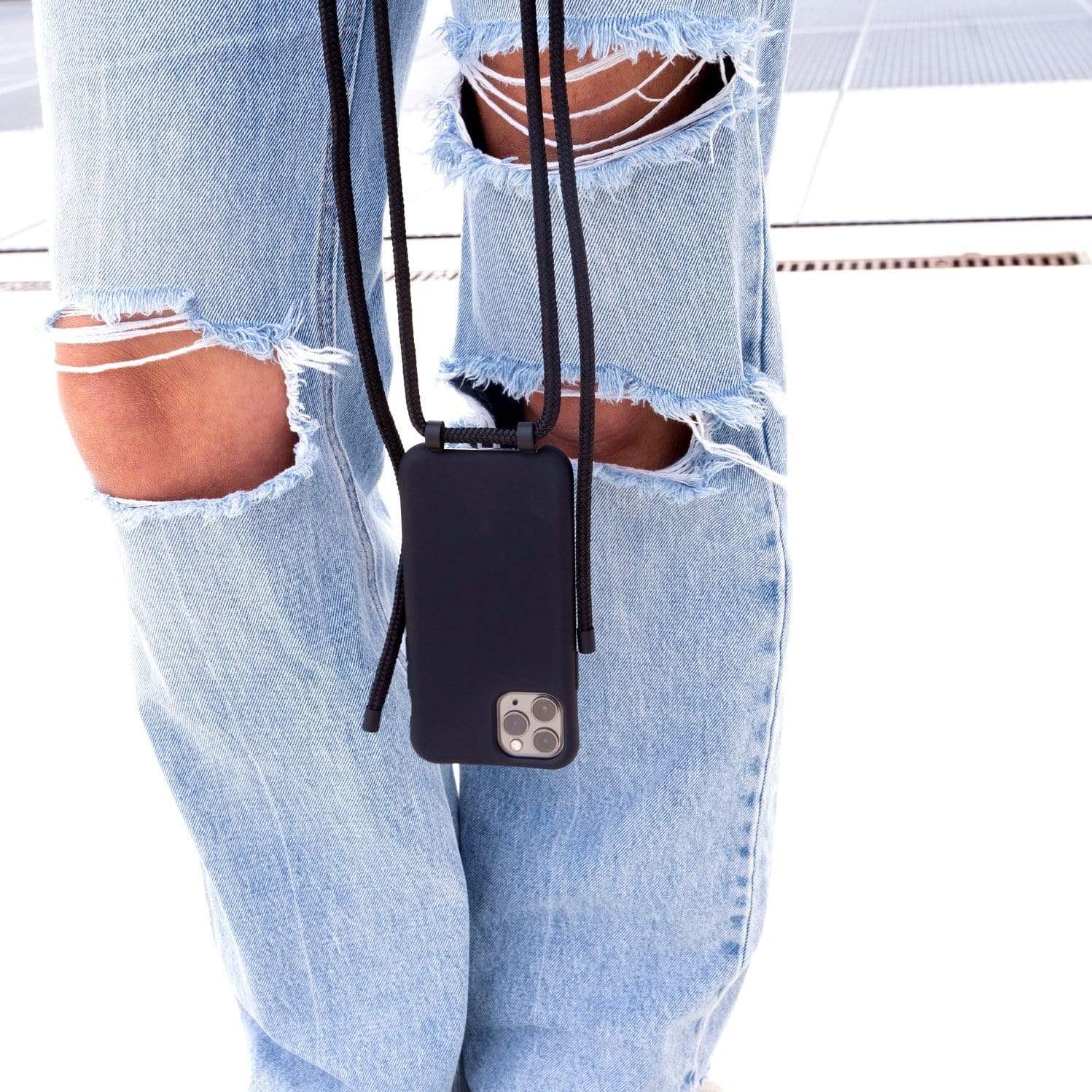 iPhone 13 - Wildhearts Silicone Forever Black Cord Case iPhone 13