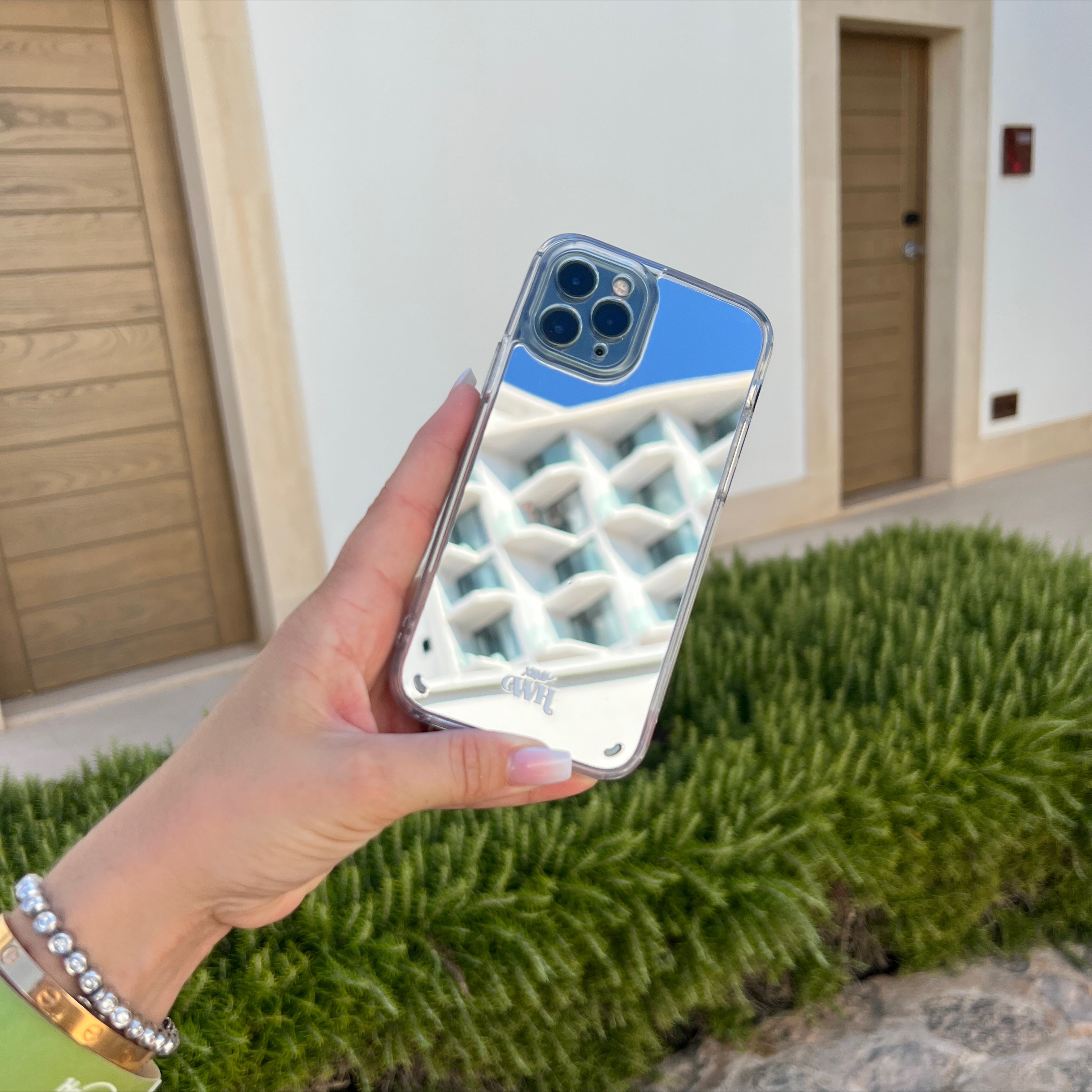 xoxo Wildhearts - iPhone 14 Pro Max - Mirror Case