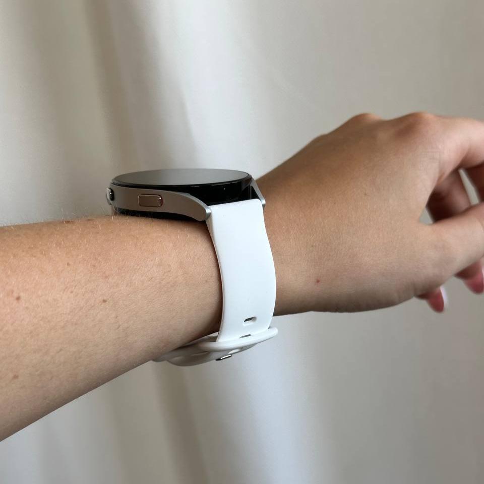 xoxo Wildhearts - Huawei Watch 4 / 4 Pro siliconen bandje (wit)