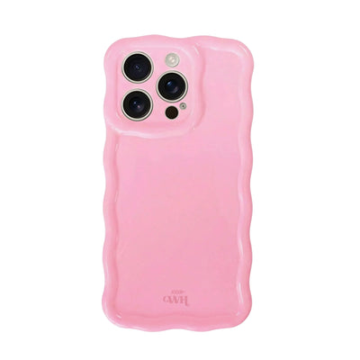Glossy Wavy Case Bubble Blush voor iPhone 13 Pro, roze met golvend design en xoxo Wildhearts logo.