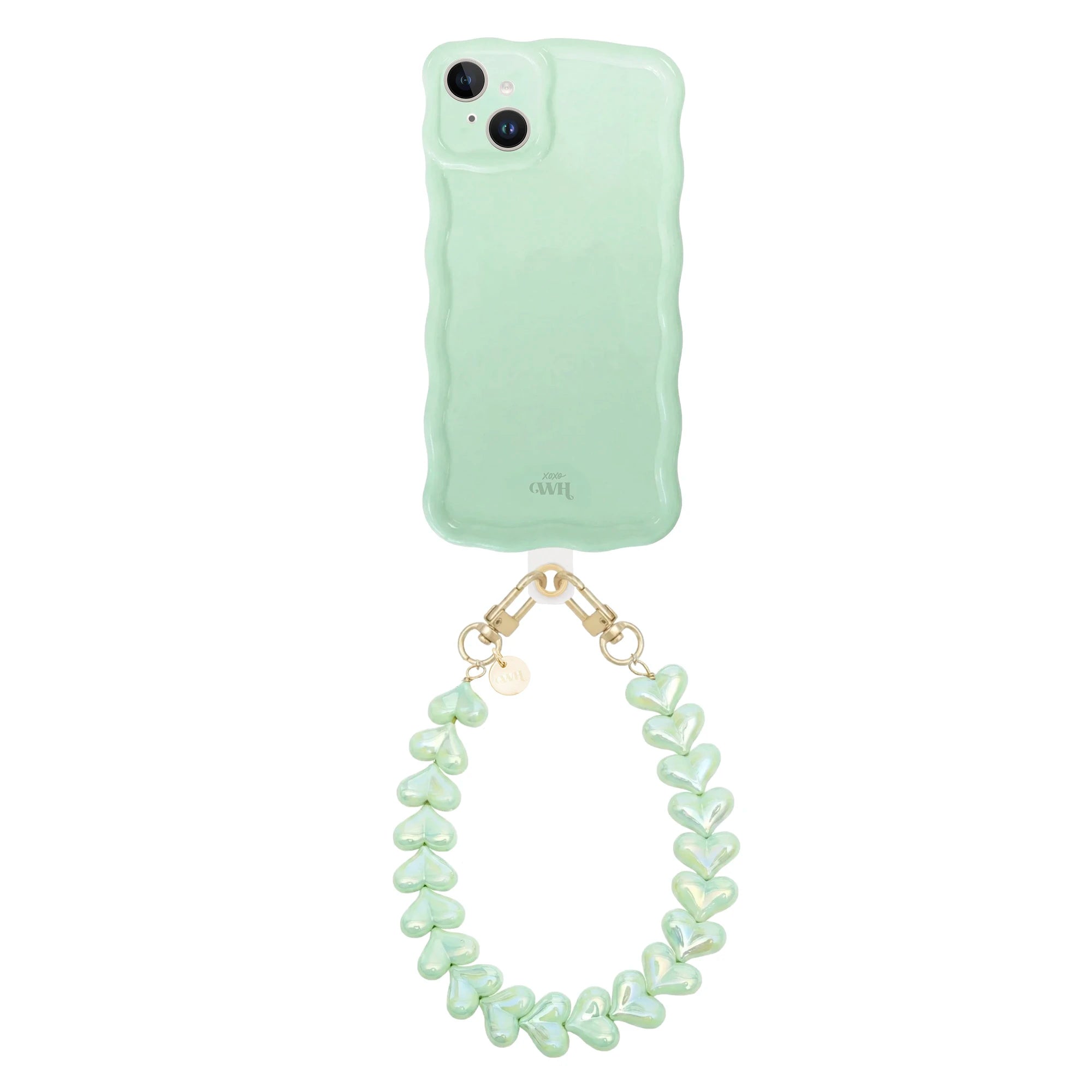 Glossy Wavy Case Sage Sorbet voor iPhone 13 met Funky Hearts koord en gouden haakjes.