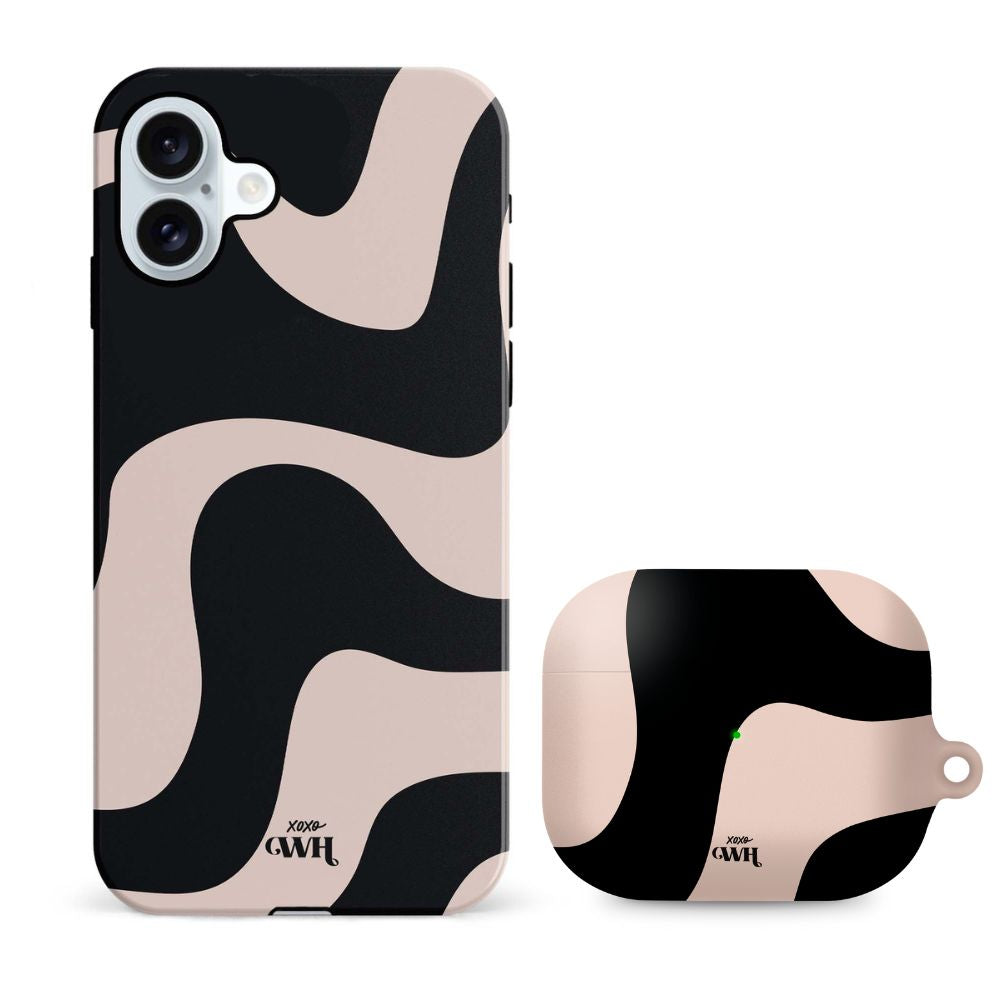 xoxo Wildhearts - xoxo Wildhearts telefoonhoesje geschikt voor iPhone 16 met AirPods Pro (2) hoesje - set - Ride With Me - Double Layer - Telefoonhoesje met dubbele beschermlaag - Golvend patroon case - Zwart en beige
