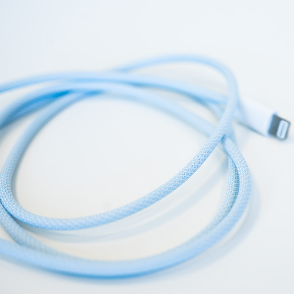 xoxo Wildhearts - USB-C to Lightning cable - 1 Meter (blue)