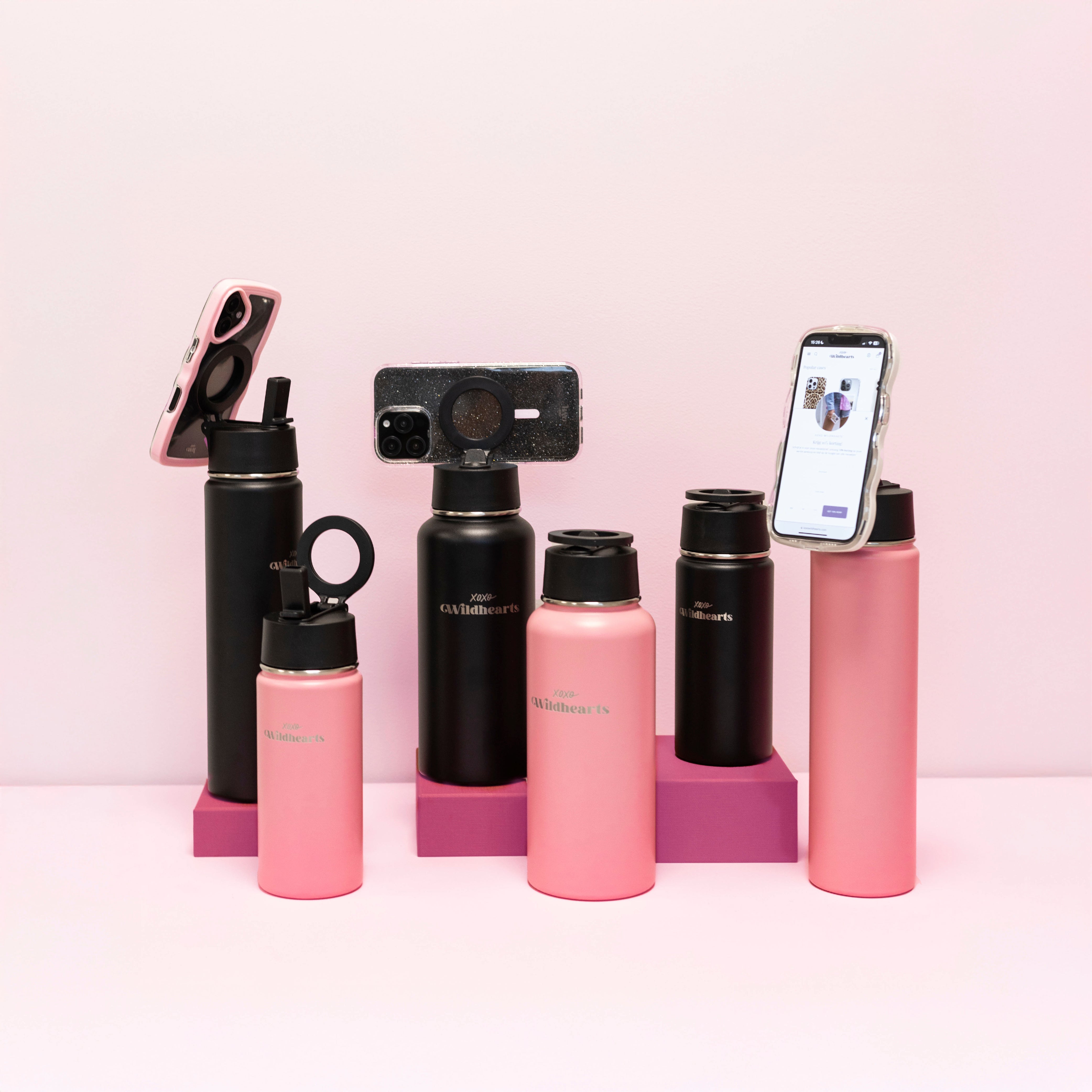 xoxo Wildhearts Water Bottle with MagSafe Ring - 500ml - 16oz (Pink)