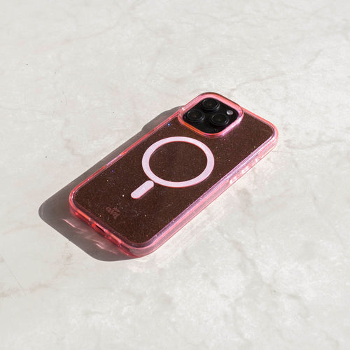 xoxo Wildhearts Sparkle Away Pink MagSafe - iPhone 16 Pro Max