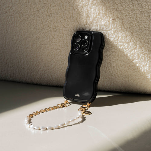 xoxo Wildhearts Glossy Wavy Cord Case Black - Over The Moon (short) - iPhone 17 Pro Max