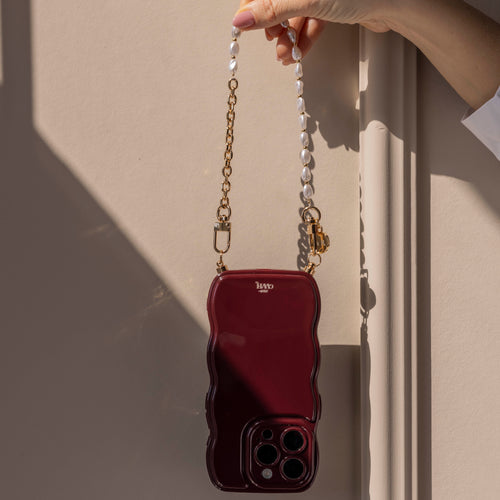 xoxo Wildhearts Glossy Wavy Cord Case Burgundy - Over The Moon (short) - iPhone 16 Pro Max