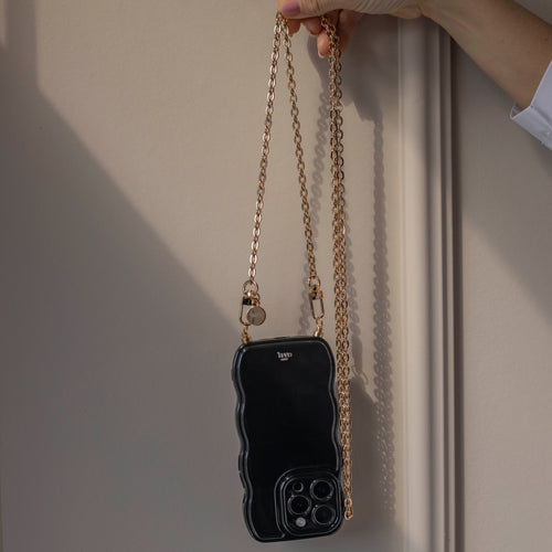 xoxo Wildhearts Glossy Wavy Cord Case Black - Dreamy (long) - iPhone 16 Pro Max