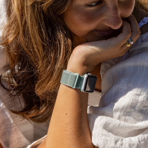 xoxo Wildhearts Apple Watch nylon bandje (groen)