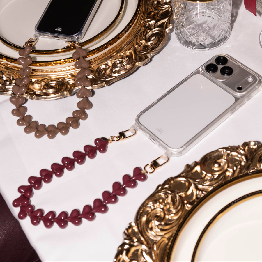 iPhone 15 Plus - Funky Hearts (Burgundy) Transparant Cord Case