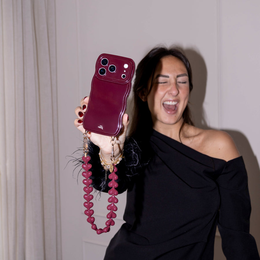 Glossy Wavy Cord Case Burgundy - Funky Hearts (Burgundy) - iPhone 15 Plus