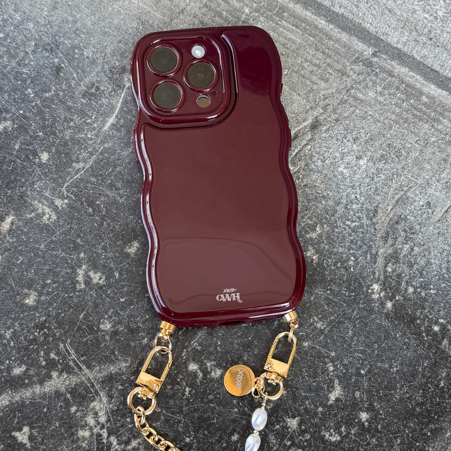 xoxo Wildhearts Glossy Wavy Cord Case Burgundy - iPhone 17 Pro Max