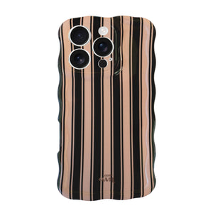 xoxo Wildhearts Glossy Wavy Case Cozy Affair (Black) - iPhone 13 Pro