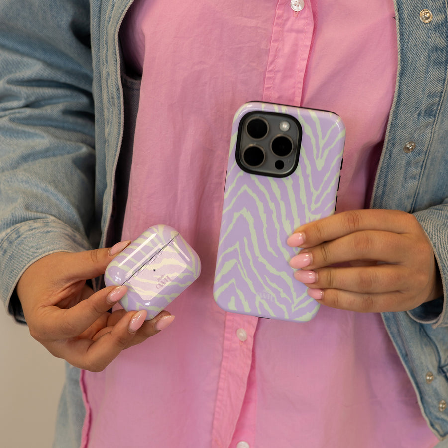 xoxo Wildhearts - Main Character - iPhone 14 Plus