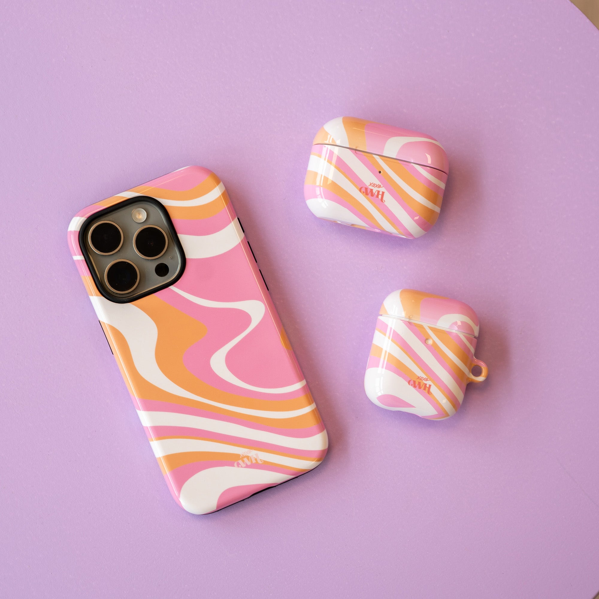 xoxo Wildhearts - AirPods 3 case - Chasing Sunsets - Glossy