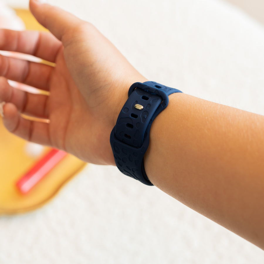 xoxo Wildhearts - Polar Ignite siliconen bandje Leopard Print - midnight blue