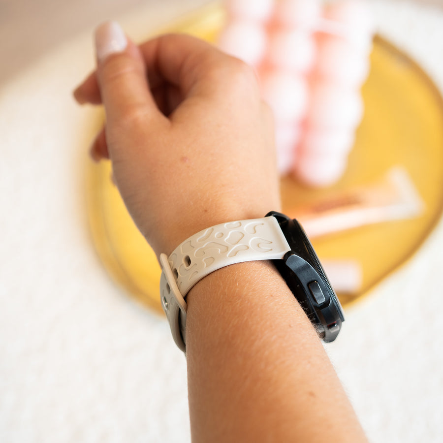 xoxo Wildhearts - Amazfit GTS (1) siliconen bandje Leopard Print - starlight