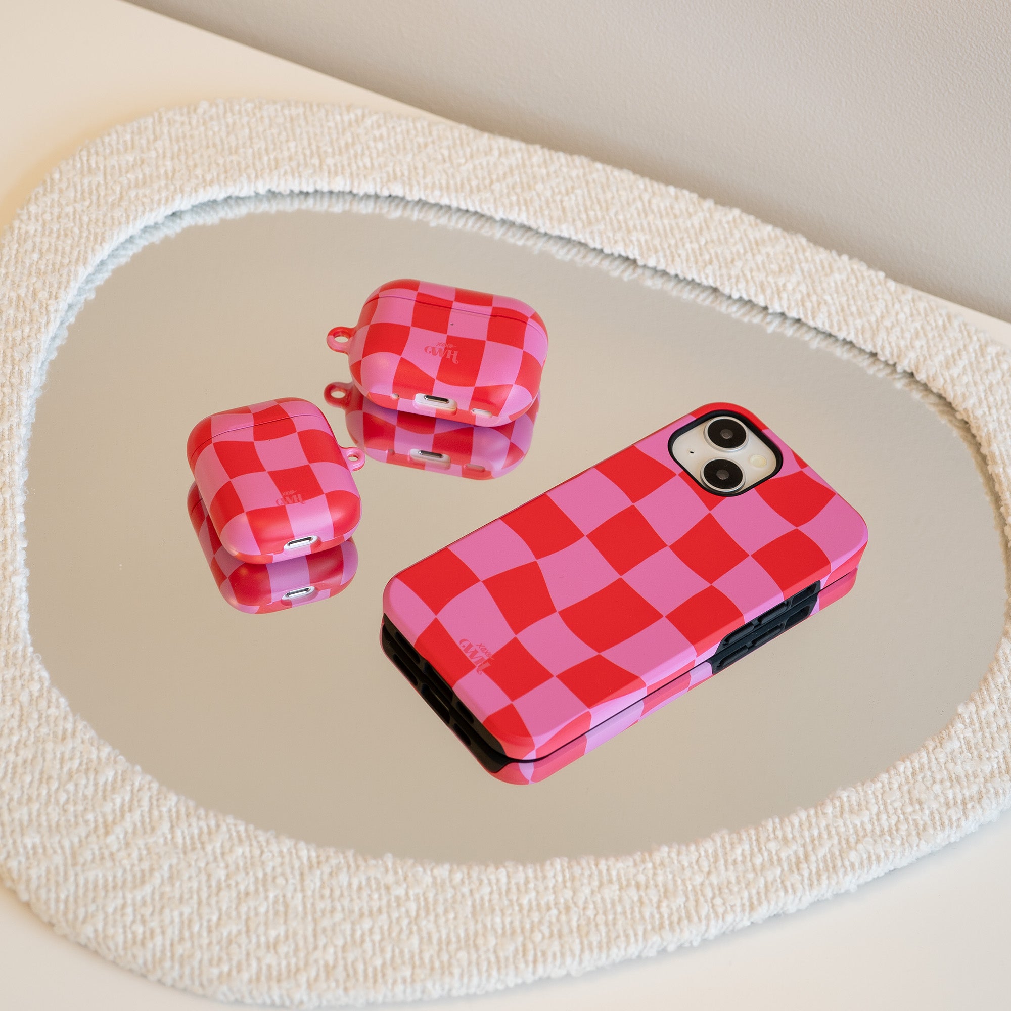 xoxo Wildhearts - AirPods 4 case - Drunk In Love